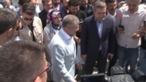 Hazine ve Maliye Bakanı Nureddin Nebati, aday olduğu Mersin'de oyunu kullandı