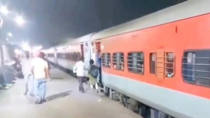 चन्दौली: पलक झपकते ही यात्रियों के साथ करता था ये &#039;गंदा काम&#039;, ऐसे खुला राज