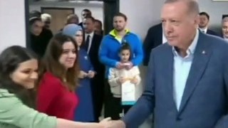 tayyip erdogan vote casting Free Video