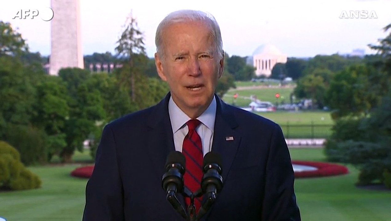 D-Day dei migranti, caos e paura al confine col Messico