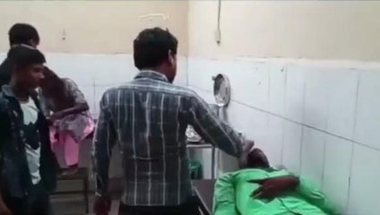 अलीगढ़: मामूली कहासुनी को लेकर आपस में भिड़े दो पड़ोसी, मारपीट में कई लोग हुए घायल