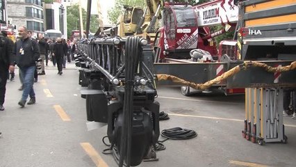 AK Parti İstanbul İl Başkanlığı'nda bekleyiş sürüyor