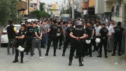 Tarsus'ta oy sayımı sırasında bıçaklı kavga: 3 yaralı