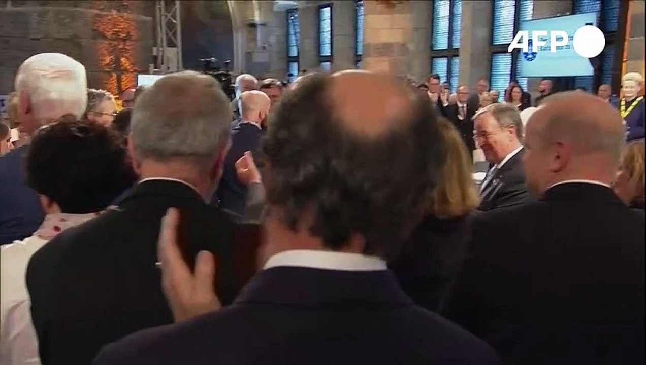 Selenskyj in Aachen mit Karlspreis geehrt