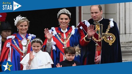 Princesse Charlotte : "sang-froid" d'Elizabeth II, "espièglerie" de Lady Di, elle éclipse ses frères