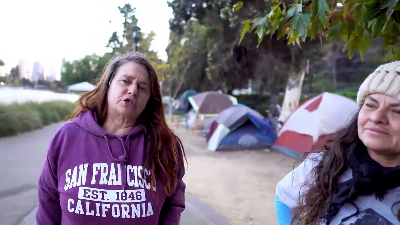 Homeless Woman Is Full of Joy and Happiness at Echo Park Lake