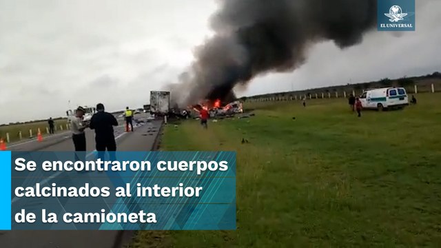 Deja 13 muertos choque entre tráiler y camioneta en Tamaulipas