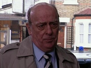 The Bill S11E32 Value for Money (24 March 1995)