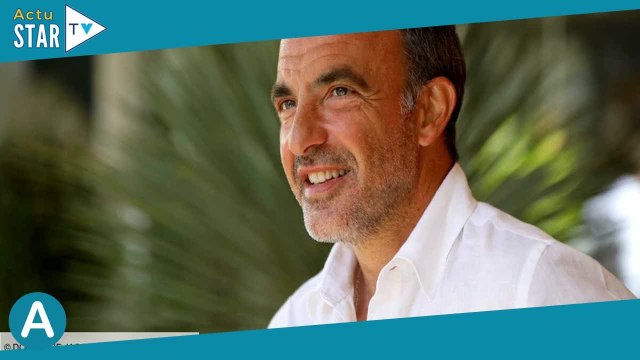 Nikos Aliagas “traumatisé” : ses confidences touchantes sur son enfance