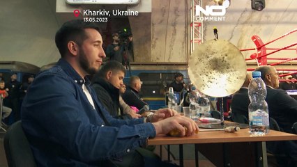 شاهد: بطولة للملاكمة في محطة مترو خاركيف تكريما للجنود الأبطال الذين دافعوا عن المدينة