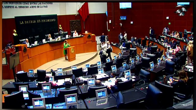 ¡VEAN! ¡La senadora Margarita despedaza a otra Gritona del PAN por ignorante!