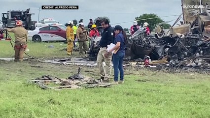 مقتل 13 شخصا على الأقل في اصطدام شاحنة بحافلة ركاب في المكسيك