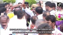 Karnataka: DK Shivakumar meets his supporters outside residence in Bengaluru on his birthday