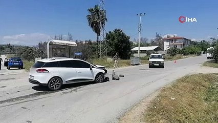 Rus turistlerin içerisinde bulunduğu otomobil kamyonetle çarpıştı: 2 yaralı