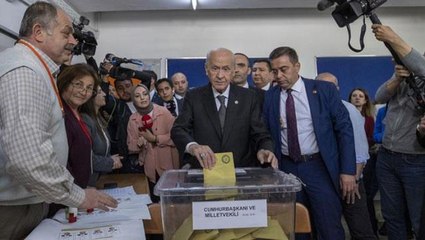 Bahçeli "Alayınızı çılgına döndüreceğiz" demişti! MHP'nin performansı anketçileri boşa çıkardı