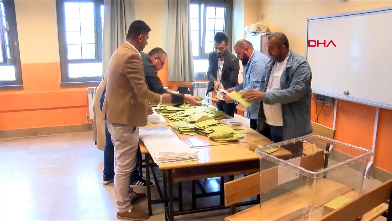 İstanbul'da Cumhurbaşkanlığı seçimine ilişkin sandıkların yüzde 100'ü açıldı