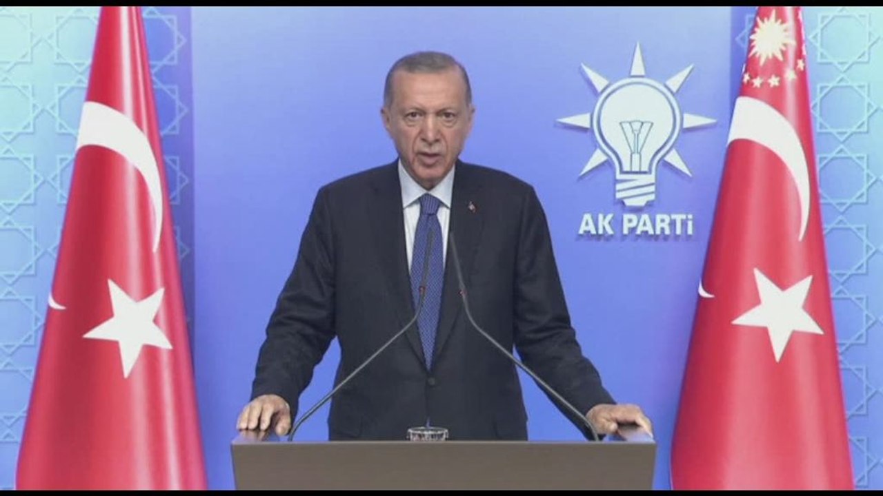 Prorogato per due mesi l'accordo sul grano ucraino, l'annuncio di Erdogan