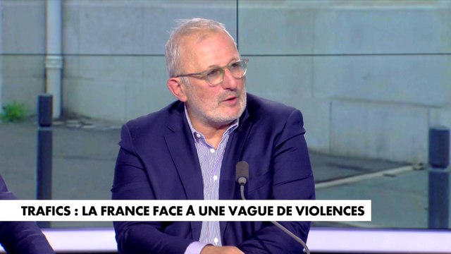 François Pupponi sur le trafic de drogues : «Ceux qui sont en décrochage scolaire n'ont pas beaucoup d'autres solutions»