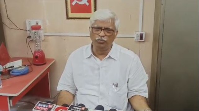 'মুখ্যমন্ত্রী স্বাস্থ্যমন্ত্রী হিসাবে ফেল করছেন, অবিলম্বে পদত্যাগ করা উচিত' : সুজন চক্রবর্তী