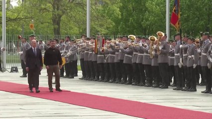 بعد فتور في العلاقات.. دعم ألماني سخي لأوكرانيا