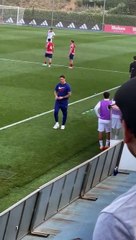 Fernando Torres to the Real Madrid fans insulting him after getting sent off: “I'm going up there now, clown