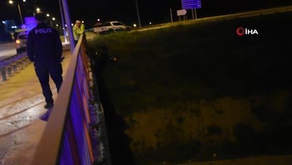 İntihara kalkışan genç D100'ü trafiğe kapattı