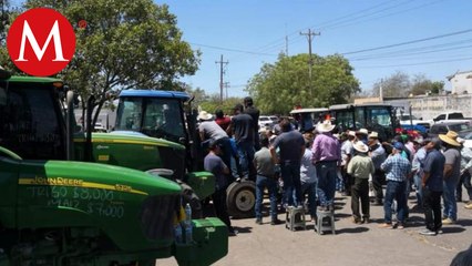 En Sinaloa, productores retiran bloqueo a estaciones de Pemex para negociar con el gobierno
