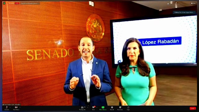 ¡VEAN! ¡Kenia y Marko presumen 1 año dela ‘contra-mañanera’ que nadie pela!1