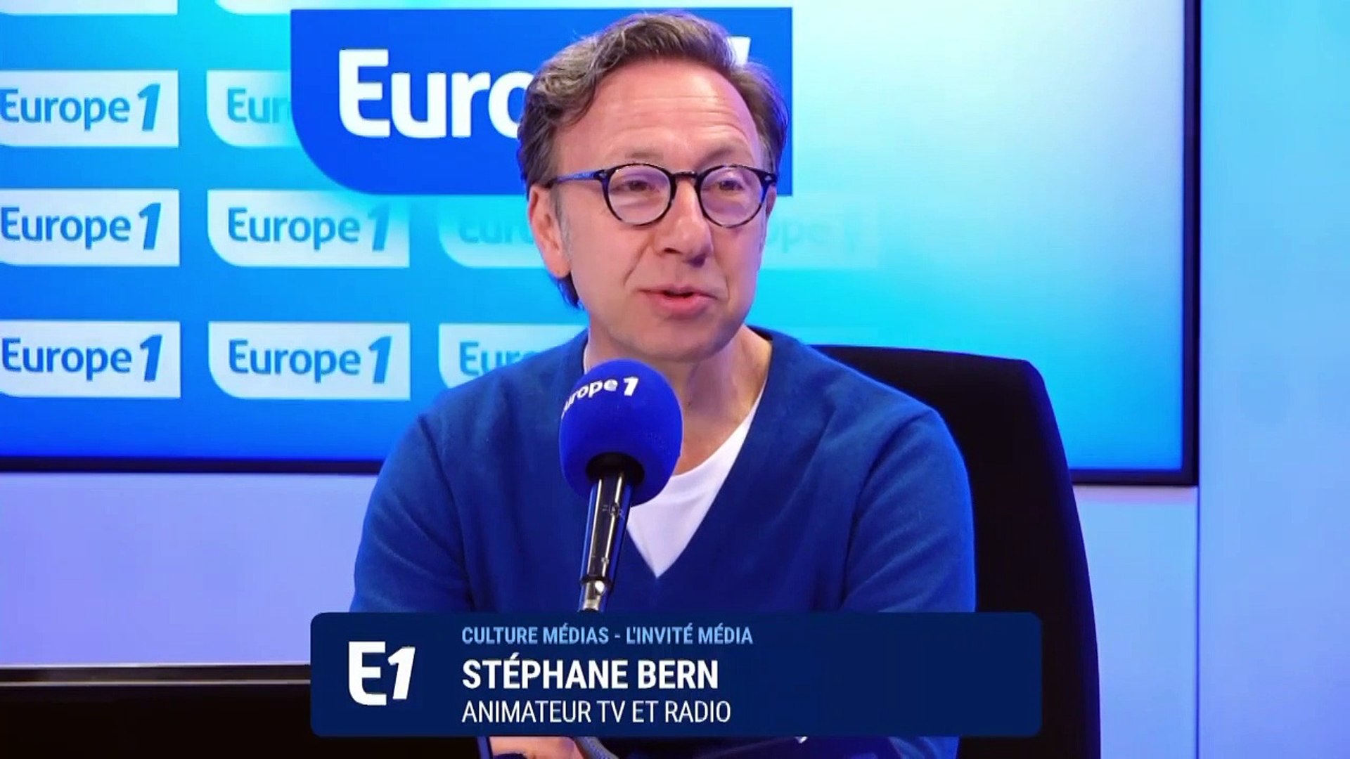 En vacances avec Stéphane Bern. Spécial histoire» : Stéphane Bern est  l'invité de Culture médias - Vidéo Dailymotion