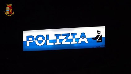 Imponevano prestiti usurari con tassi del 490%, blitz e arresti a Catania