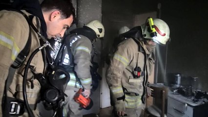 Yatak üzerine bırakılan saç kurutma makinesi yangına neden oldu