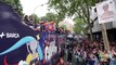 Les joueurs du FC Barcelone célèbrent le titre dans les rues de la ville