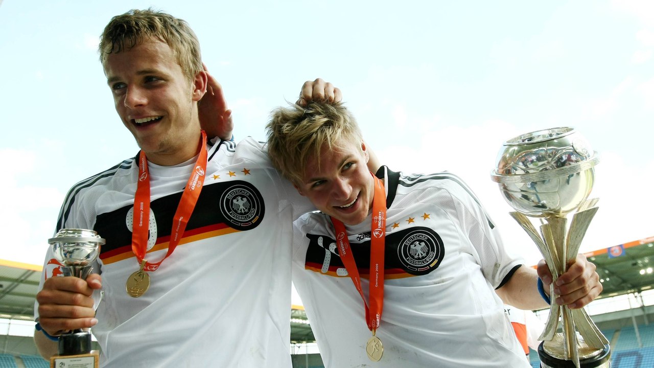 'Manche sind bis an die Spitze': Thy über das Sprungbrett U 17