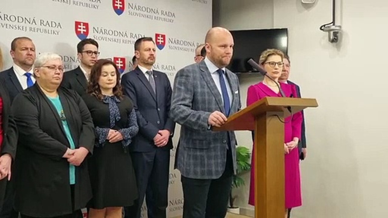 ZÁZNAM: E. Heger si vie po voľbách predstaviť koalíciu s KDH a PS