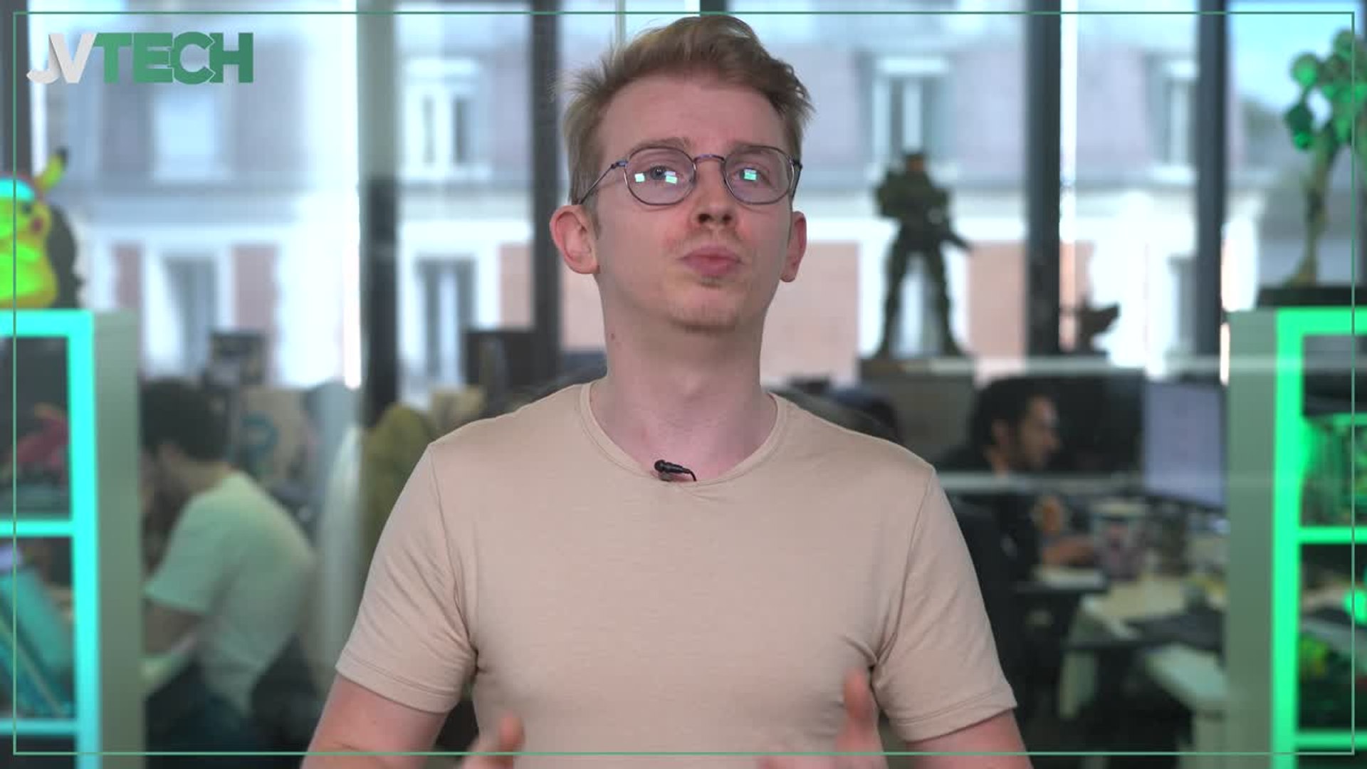 ⁣Daily Tech : elon musk macron