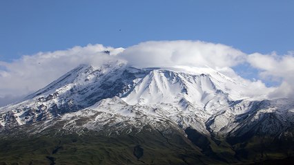 Ağrı Dağı beyaza büründü