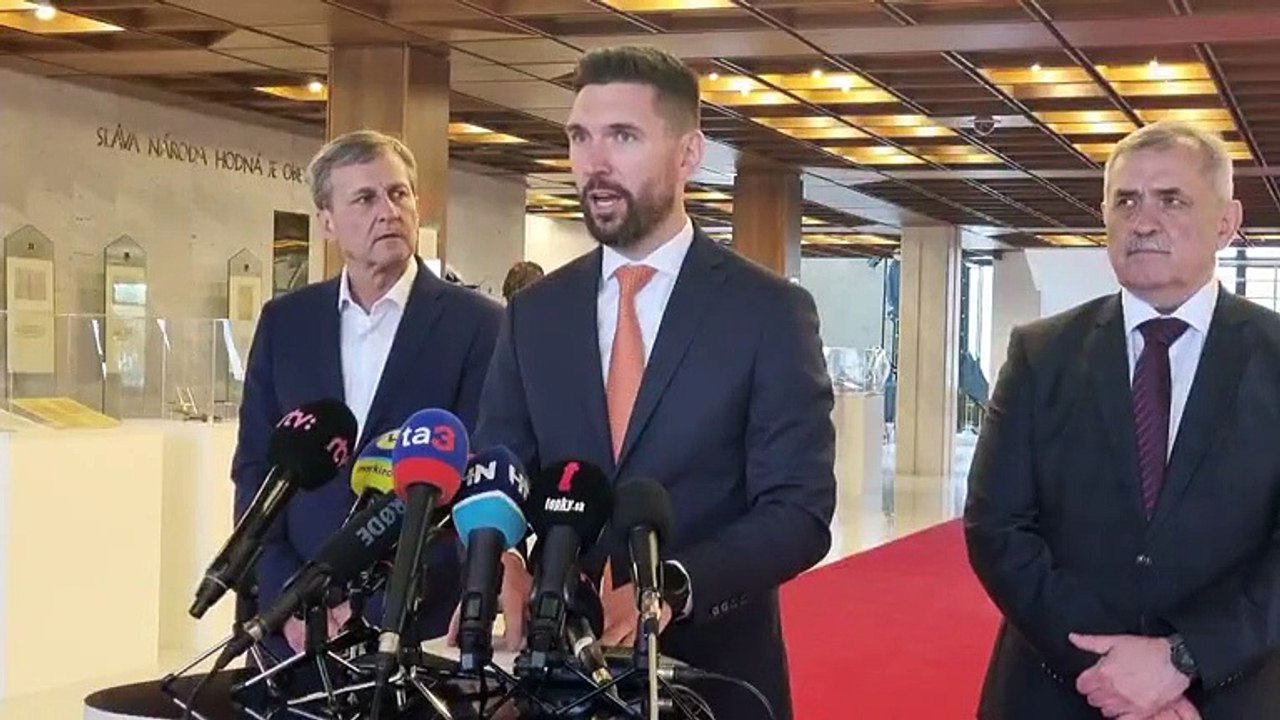 ZÁZNAM: Brífing poslanca strany SMER-SSD R. Takáča