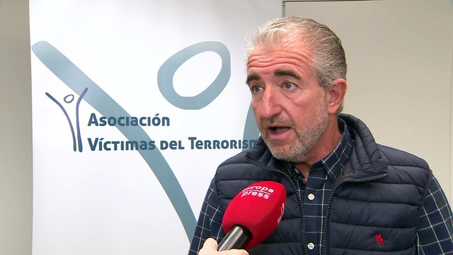 La AVT critica el cinismo de los siete candidatos de Bildu y pide la renuncia de los otros 37