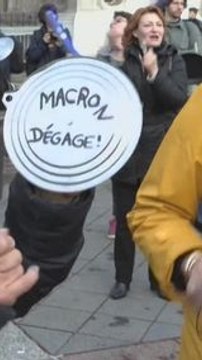 Connaissez-vous l’origine des concerts de casseroles, cette manière assourdissante de faire entendre sa colère ?