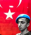 Şırnak şehidinin İstanbul'daki baba ocağı Türk Bayrakları ile donatıldı
