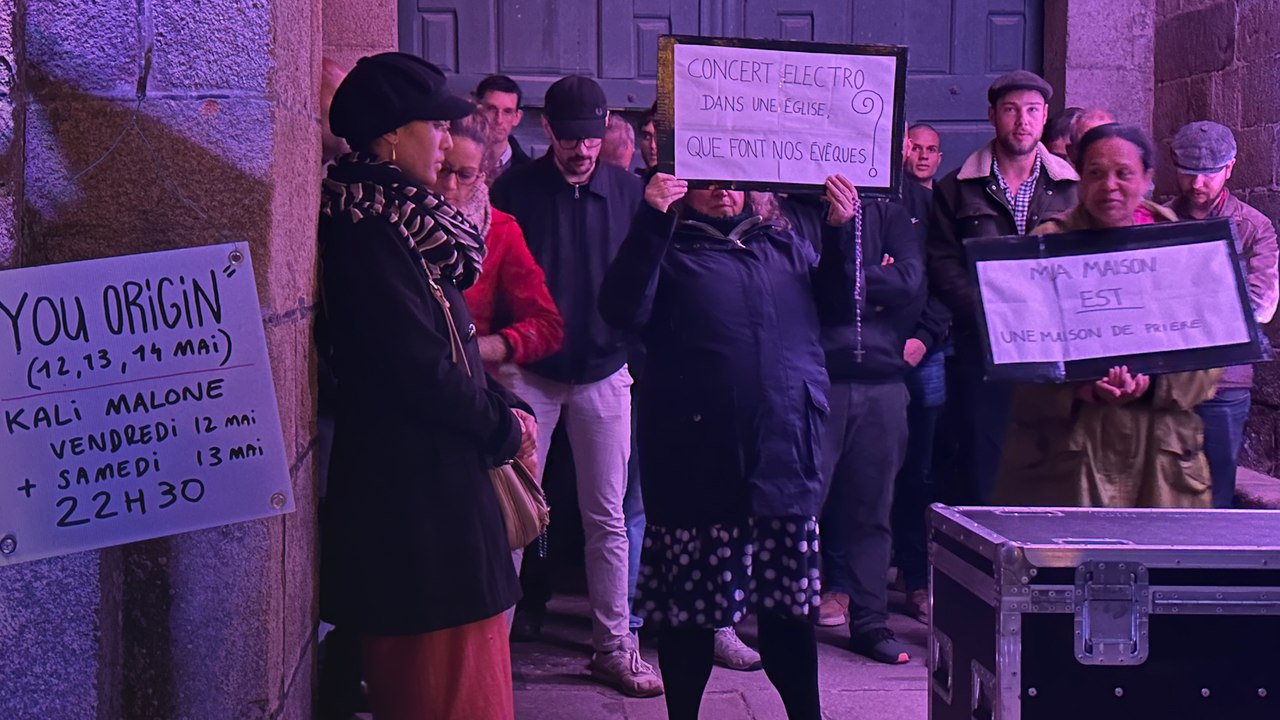 Ils m'ont dit «Arrière, Satan !» : à Carnac, des intégristes empêchent un concert dans une église