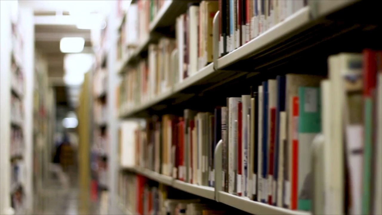 Staatliche Zensur: Hongkong verbannt Geschichtsbücher aus Bibliotheken
