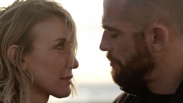 VOICI - « On s’embrasse vraiment : Emma Colberti et Moïse Santamaria (Un si grand soleil) se livrent sur leurs scènes intimes