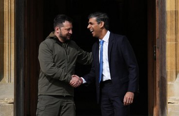 Rishi Sunak promises hundreds of attack drones to Ukraine