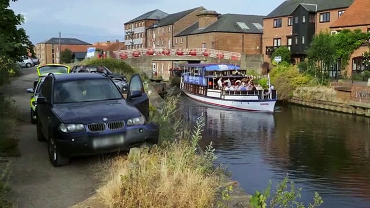 Police Interceptors S22E01