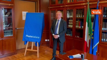 Francobollo per Benedetto XVI, Urso: "Era profondamente legato alla nostra cultura e storia"