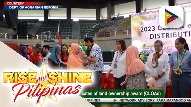 GOV'T at WORK | Higit 800 titulo ng lupa, ipinamahagi ng DAR sa mga benepisyaryo nito sa Lanao del Norte