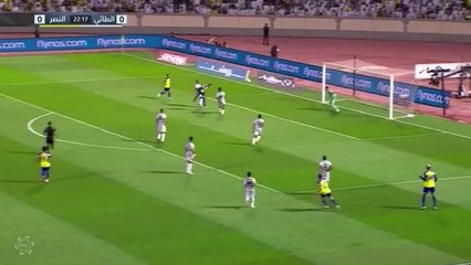 Скачать видео: Ronaldo on the scoresheet again as Al-Nassr boost title hopes