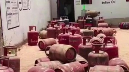 शेखपुरा: अज्ञात चोरों ने गैस एजेंसी का ताला तोड़कर नकदी सहित लाखों की संपत्ति उड़ाई