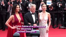 Une pluie de stars sur le tapis rouge pour l'ouverture du 76ème Festival de Cannes